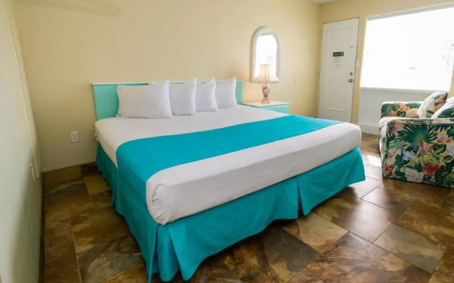 Aztec Motel