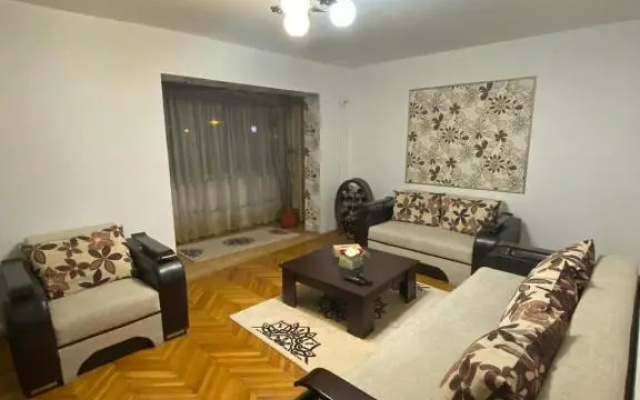 Friend's House