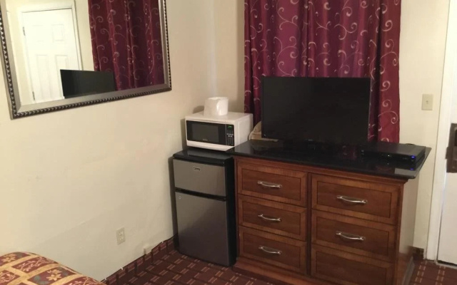 Jerrys Motel