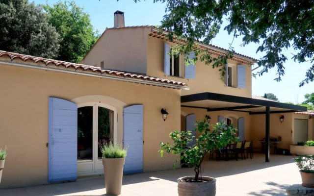 Sweet Home in Luberon (VLU100)