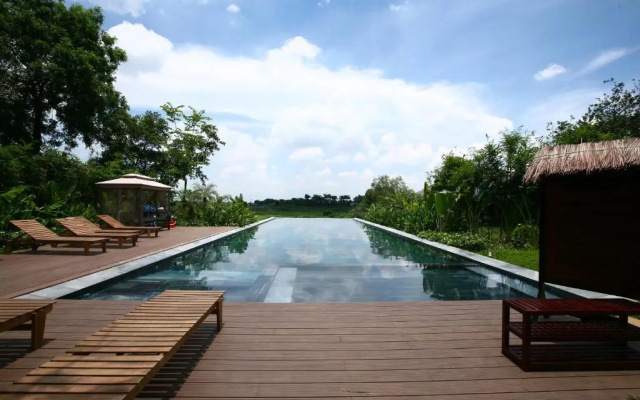 Tomodachi Retreat - Làng Mít