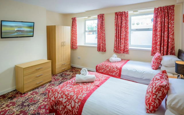 Somerset Hotel