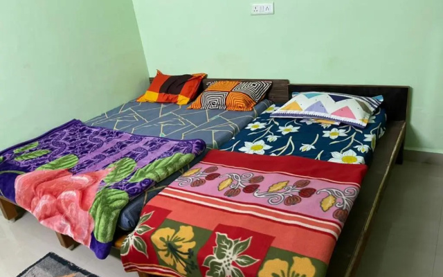 Anand Dham Guest House By Wb Inn