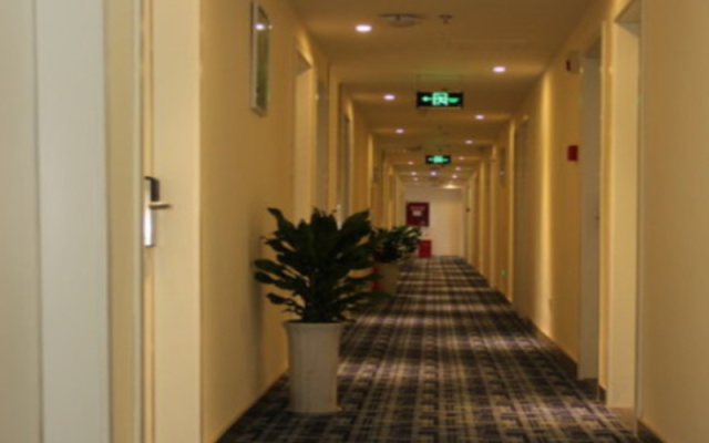 7 Days Inn Luzhou Long Ma Street Government Branch