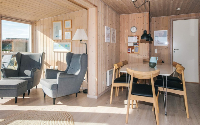 Spacious Holiday Home in Hejls near Sea