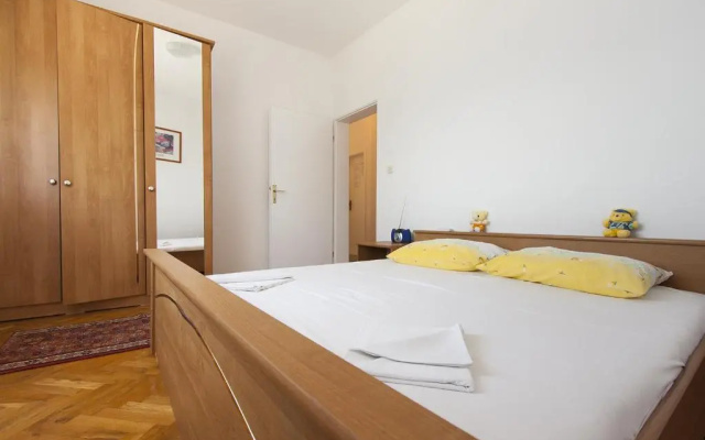Apartments Zoran - beach 400m