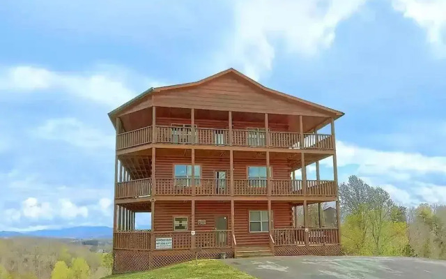 Rocky TOP Views #668