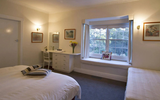 Explorers Lodge