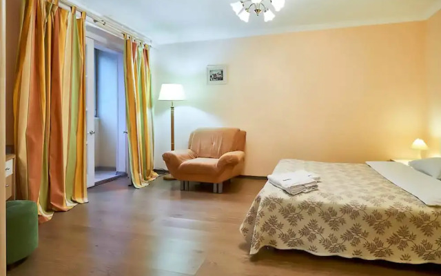 Апартаменты Home-Hotel, ул. Нижний Вал, 41-1