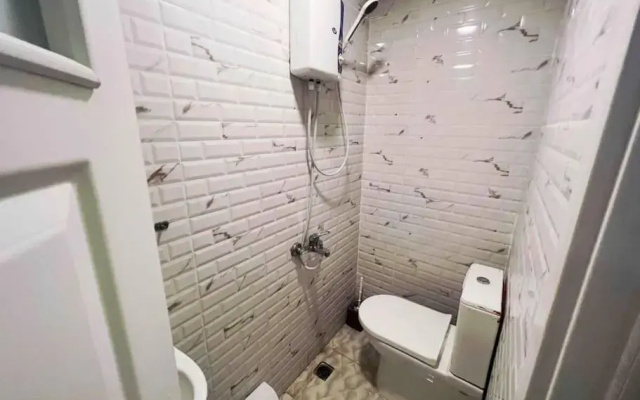 A TINY FLAT IN OLD TOWN AREA 850€ Per mounth