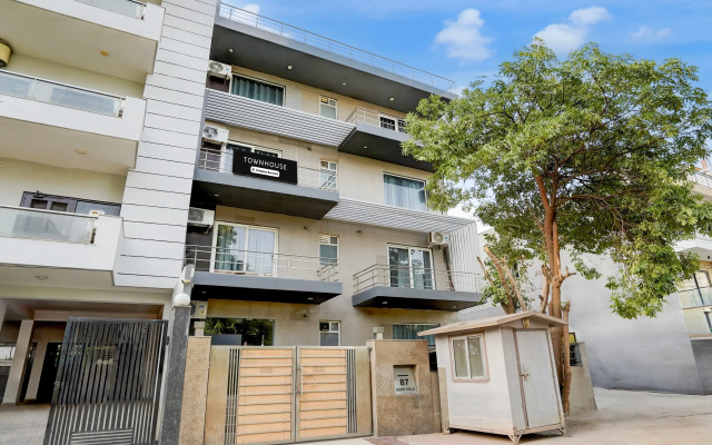 Townhouse Sector 53 Golf Course Road