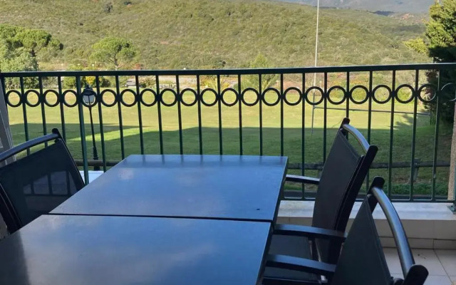 Appartement Saint-Raphaël, 1 pièce, 4 personnes - FR-1-504-609