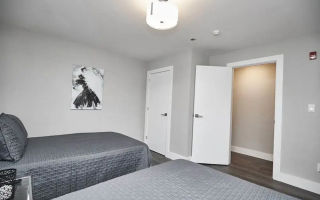 Clifton Hill Condo's