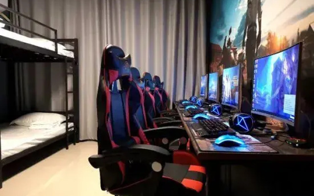 Qingfeng E-sports Homestay