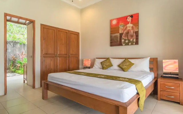 Villa Lotus Kayuputih