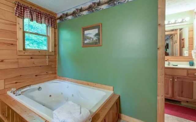 Cub's Cove by Jackson Mountain Rentals