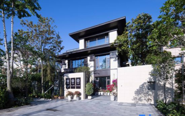 Floral Hotel· Sea Park No.2 Hotel(Weihai Railway Station)