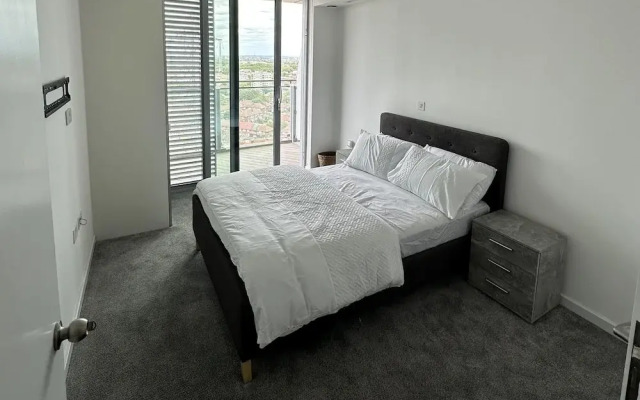 Charming 2-bed Apartment in London