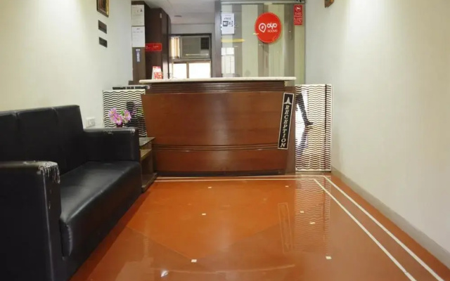 OYO 2430 Hotel Apex