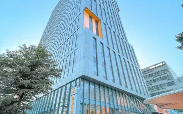 Vienna International Hotel Shenzhen Qianhai Mawan Branch