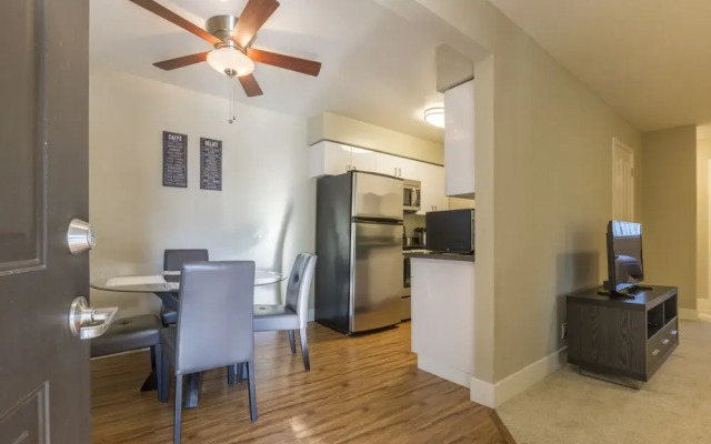 Bright Unit Near Silicon Valley - Washer & Dryer