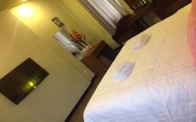 CoCo Hotel