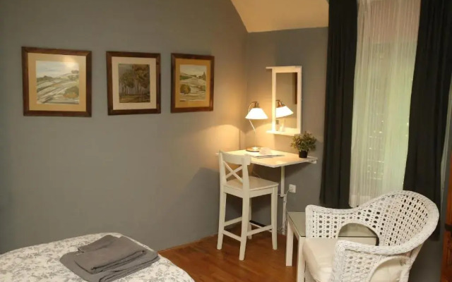 Ratiu House