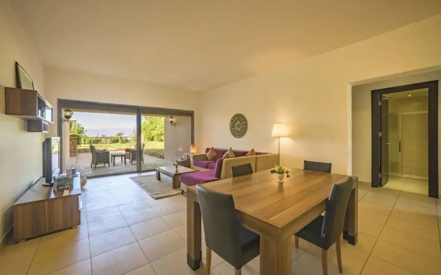 Tala Bay Residence - Families Only