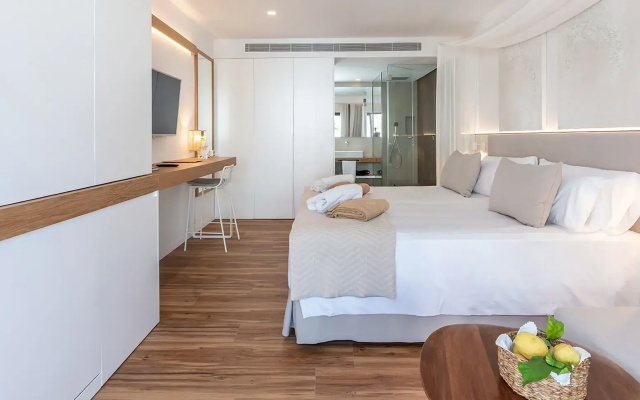 Ynaira Hotel & Spa