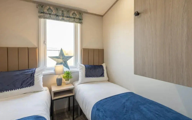 Host Stay Riverwood Ashdown Retreat