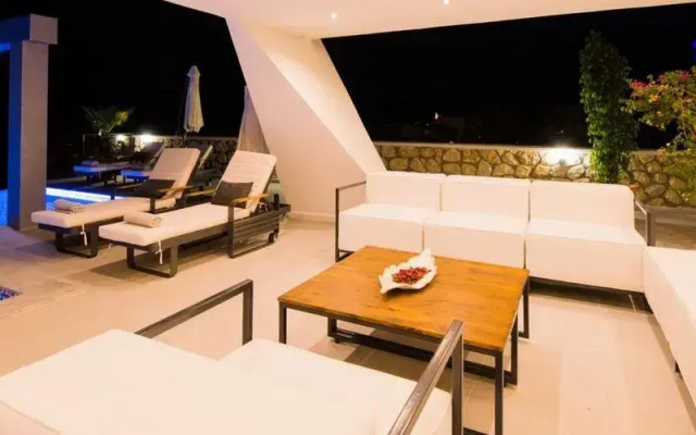 Villa Yana