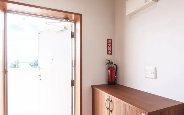 Kariyushi Condominium Resort Kin Yaka Seaside