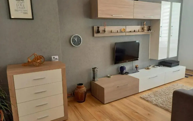 Apartament Plopilor