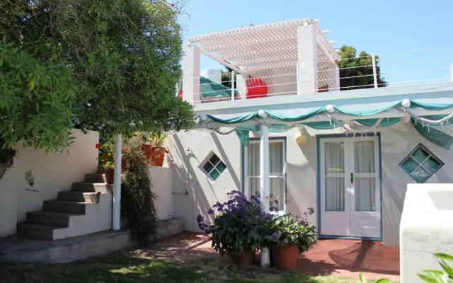 10 The Deck Self catering