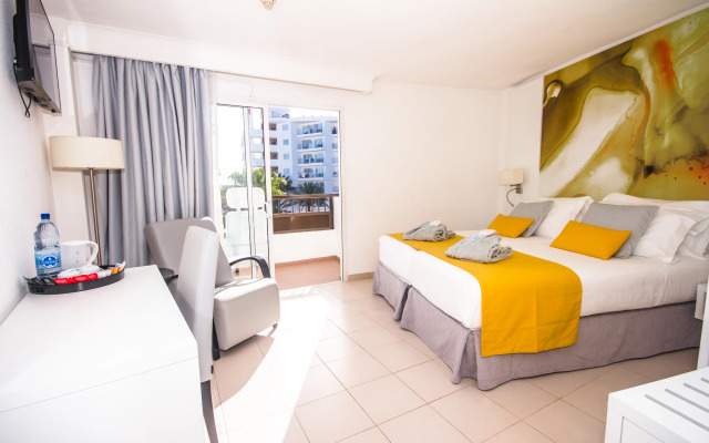 Servatur Waikiki