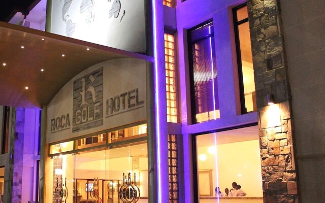 Roca Golf Hotel вид на фасад