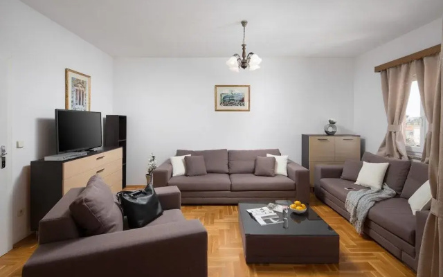 Apartment Mozart