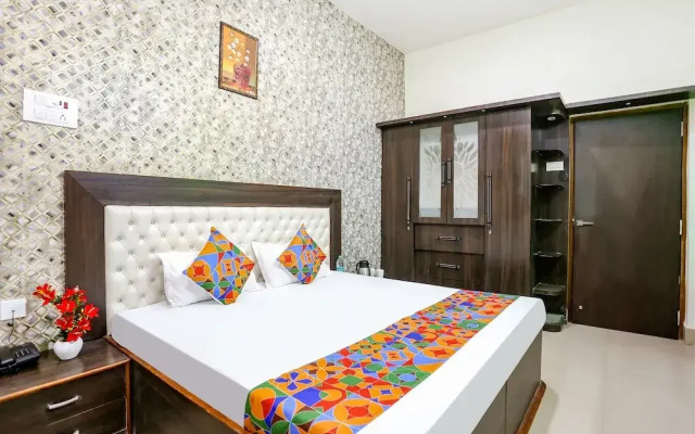 Fabexpress Aditya Guest House