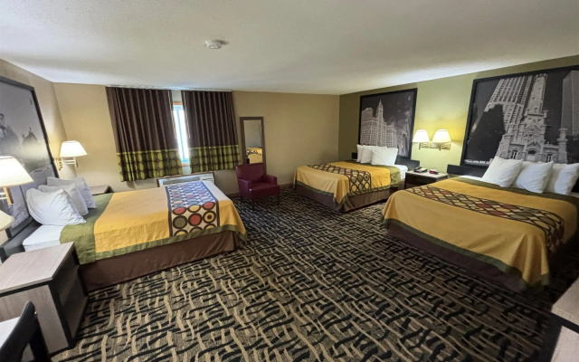 Super 8 by Wyndham McLean/Bloomington SW