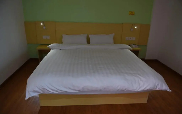 Xingfeng Business Hotel