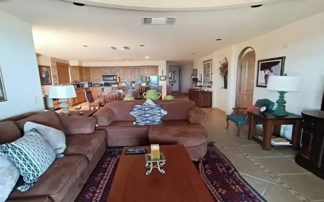 Condo Bella Sirena 805 C by Kivoya