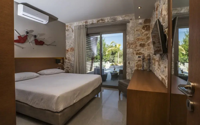 AA Luxury Villas