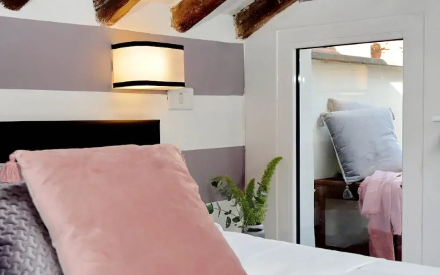 Pellegrino 2 - WR Apartments