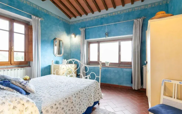 Nice Apartment in Pian di Sco-campiglia With Sauna