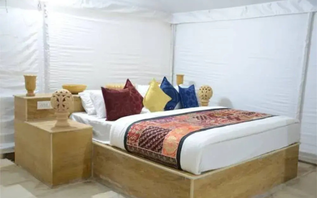 Desert Gateway Resorts