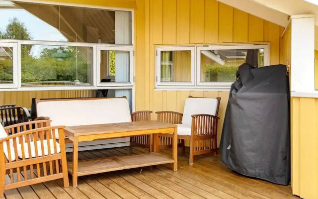 8 Person Holiday Home in Sydals