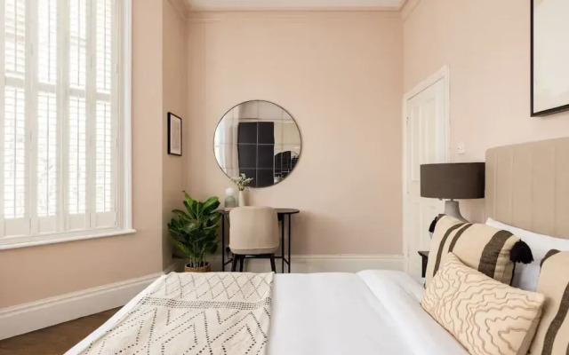 The Notting Hill Base - Charming 2bdr With Balcony