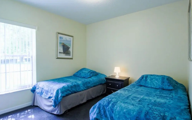 Minium At Lakeside Golf & Cc - Unit 104 3 Bedroom Apts by RedAwning