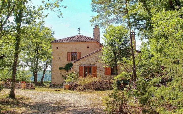 Hilltop Home With Valley View