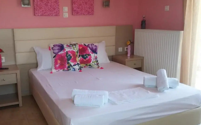 Villa Yanna Studios